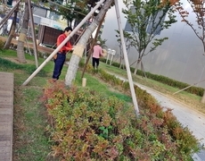 월동보온 잠복소 설치 작업